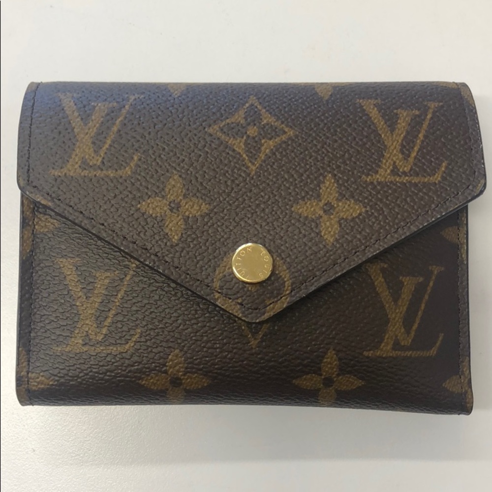 Louis Vuitton Victorine Wallet